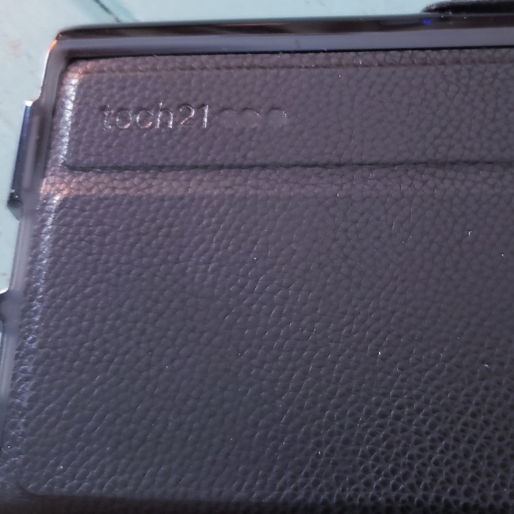 Tech21 Note 9 Phone Case Black - Picture 4 of 4